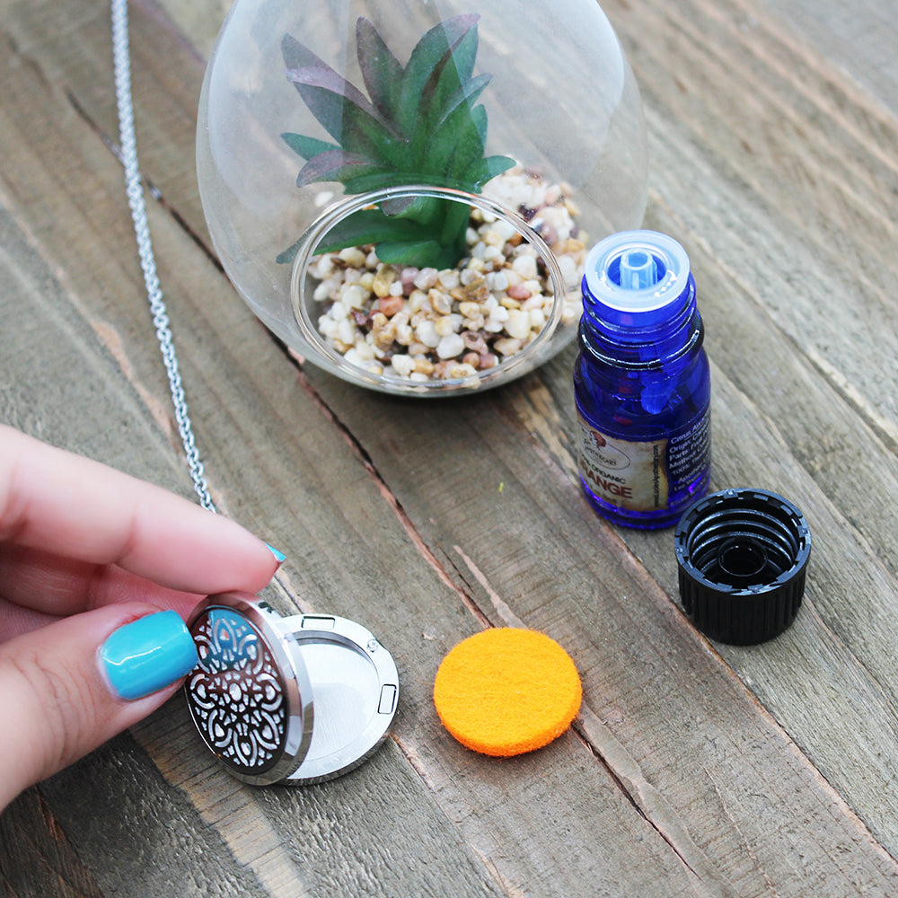 Giraffe Aromatherapy Necklace