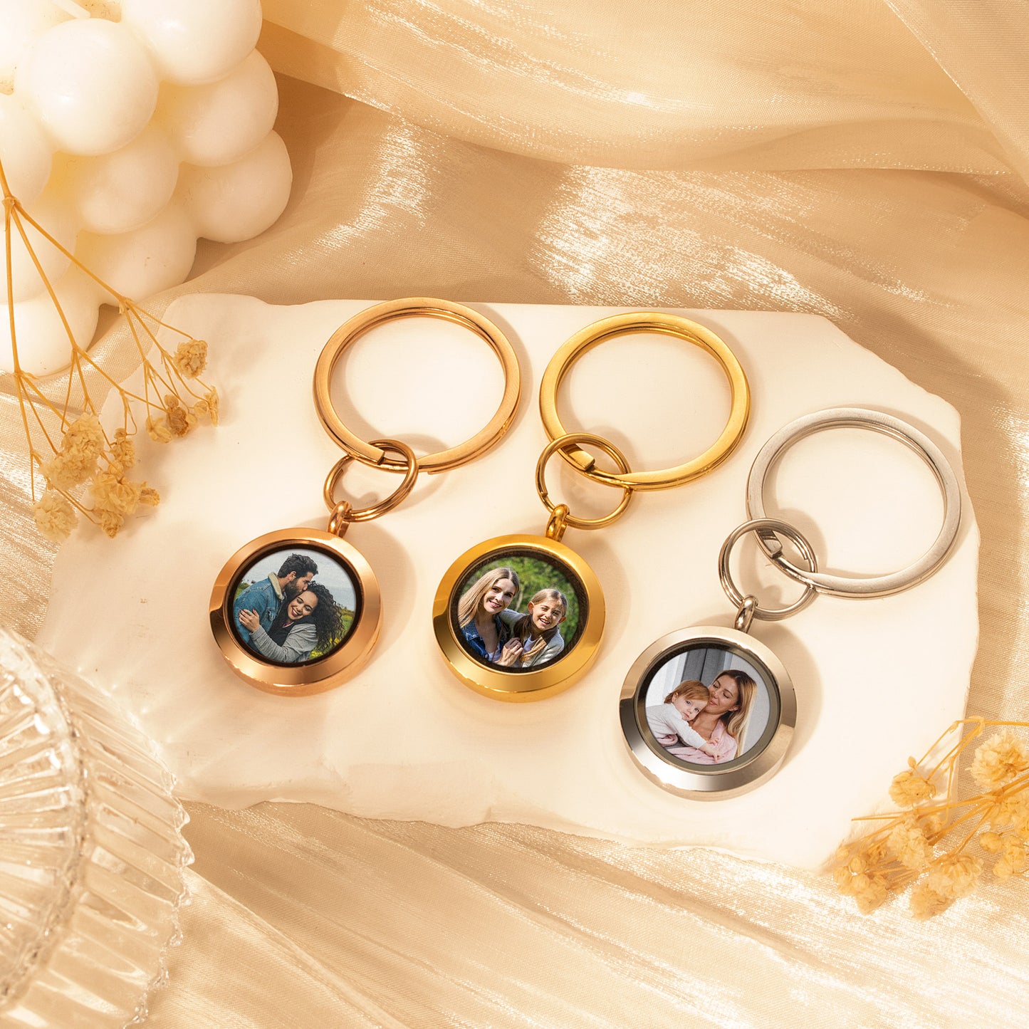 Glass Round Photo Locket Keychain