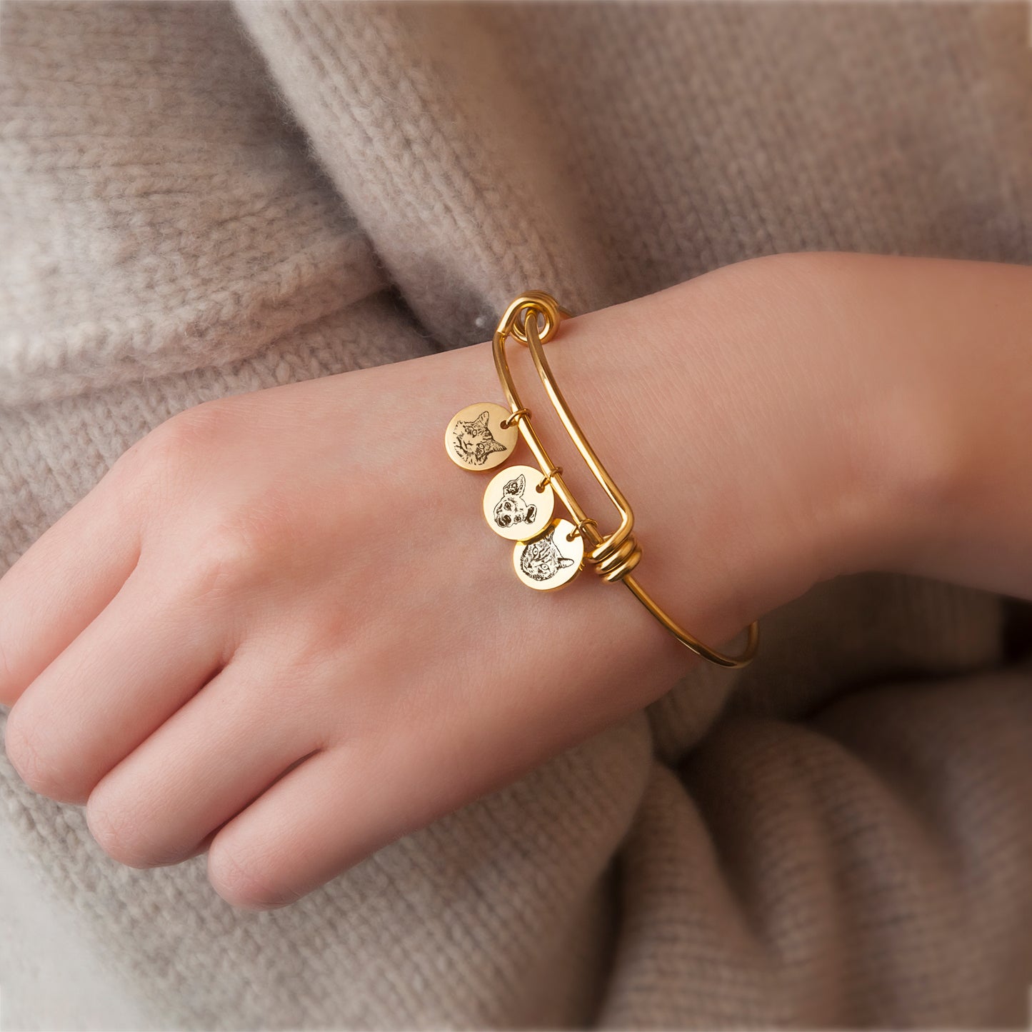 Custom Pet Portrait Charm Adjustable Bracelet