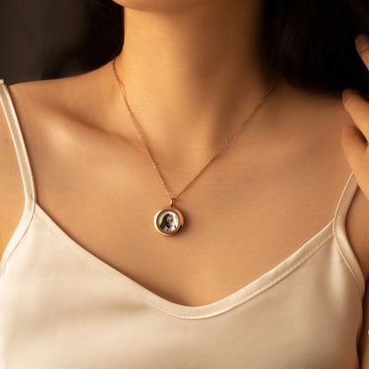 Glass Round Pet Photo Locket Necklace