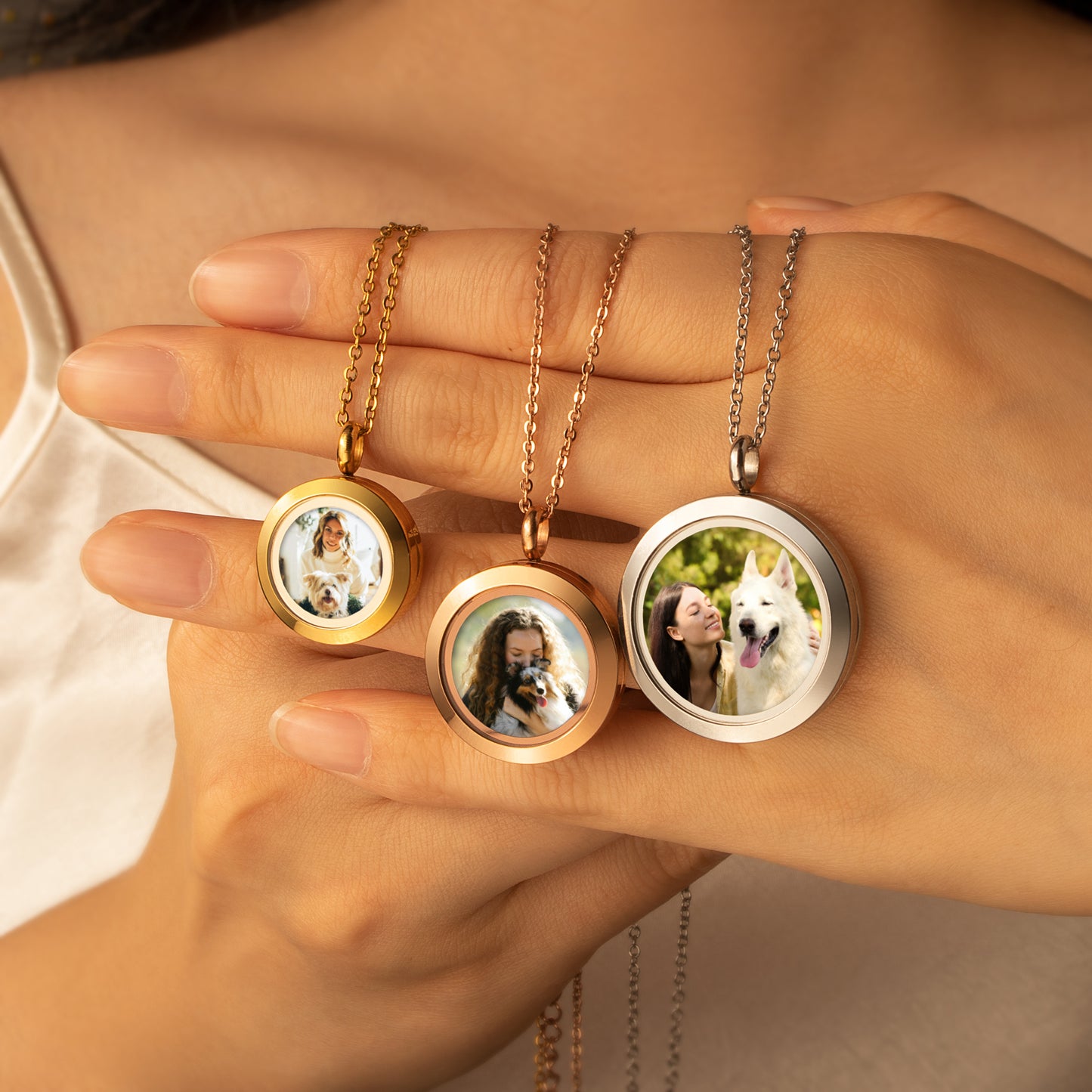 Glass Round Pet Photo Locket Necklace