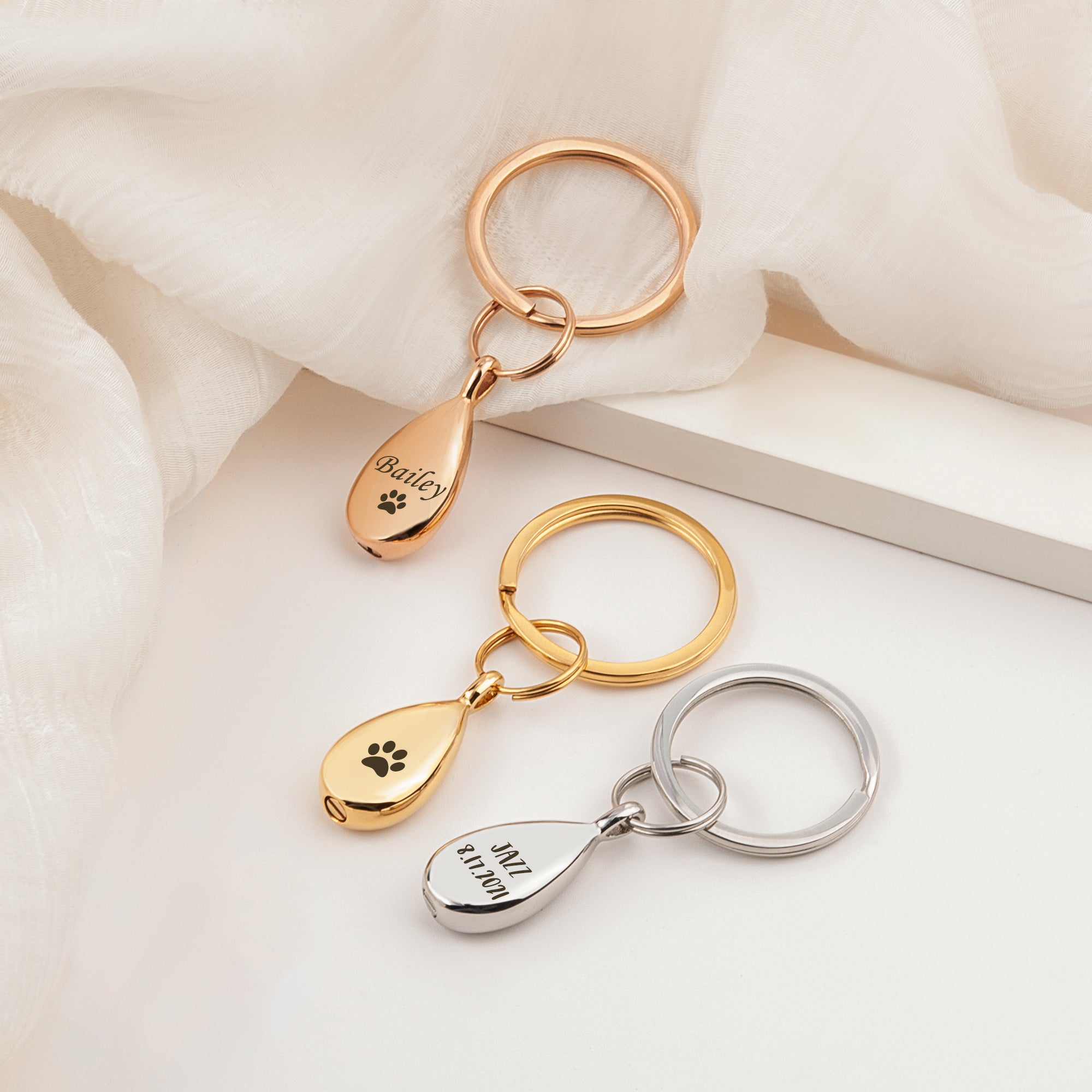 Pet Portrait Teardrop Memorial Key Chain – Anavia Wholesale