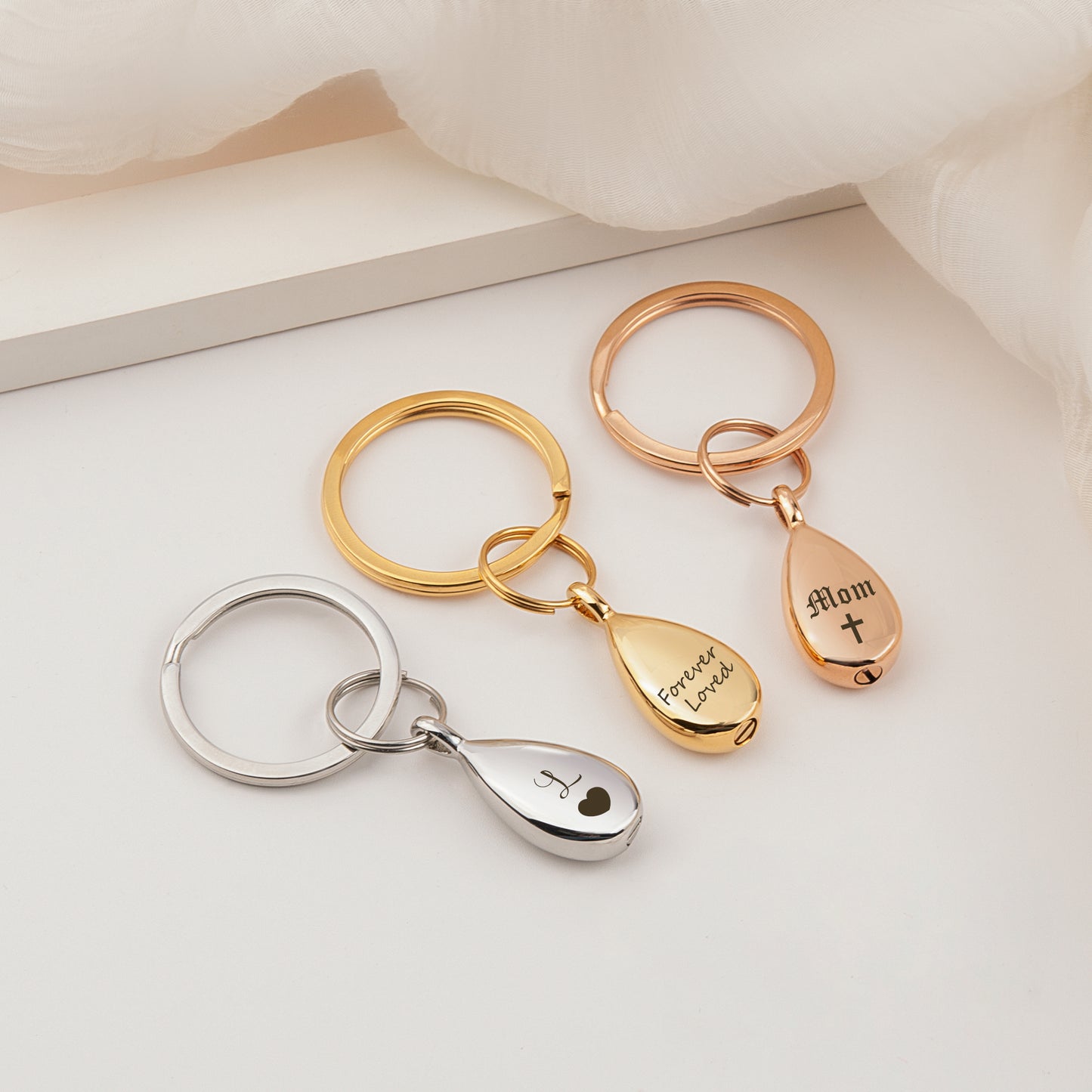 Pet Portrait Teardrop Memorial Key Chain