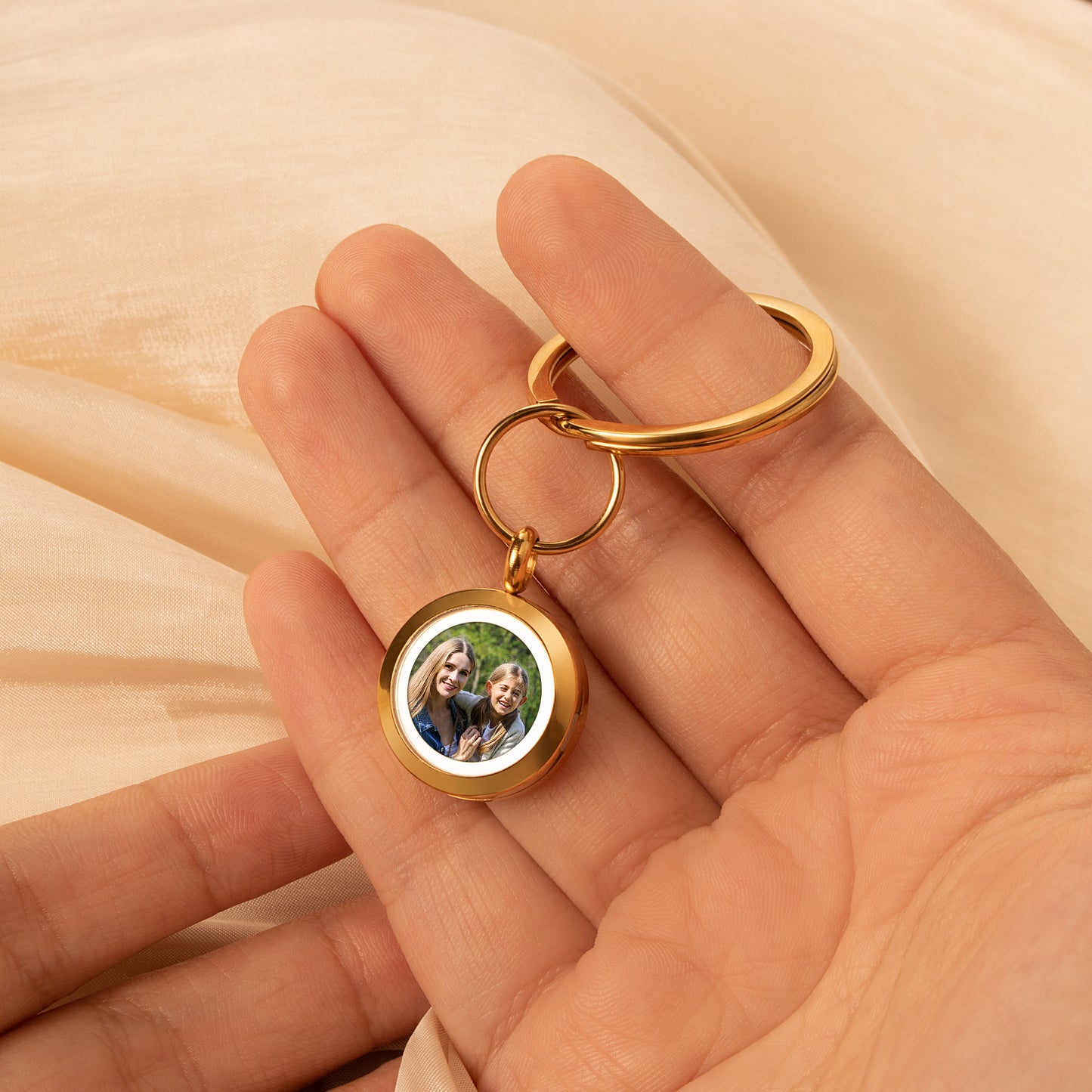 Glass Round Photo Locket Keychain