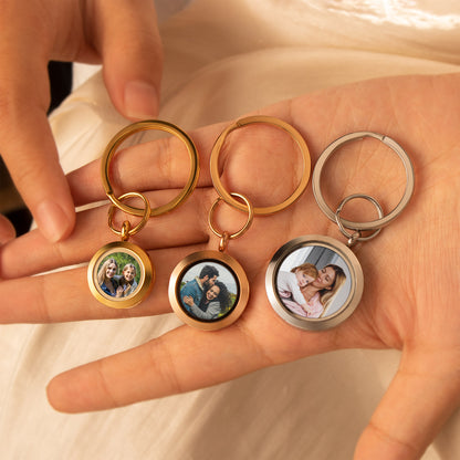 Glass Round Photo Locket Keychain