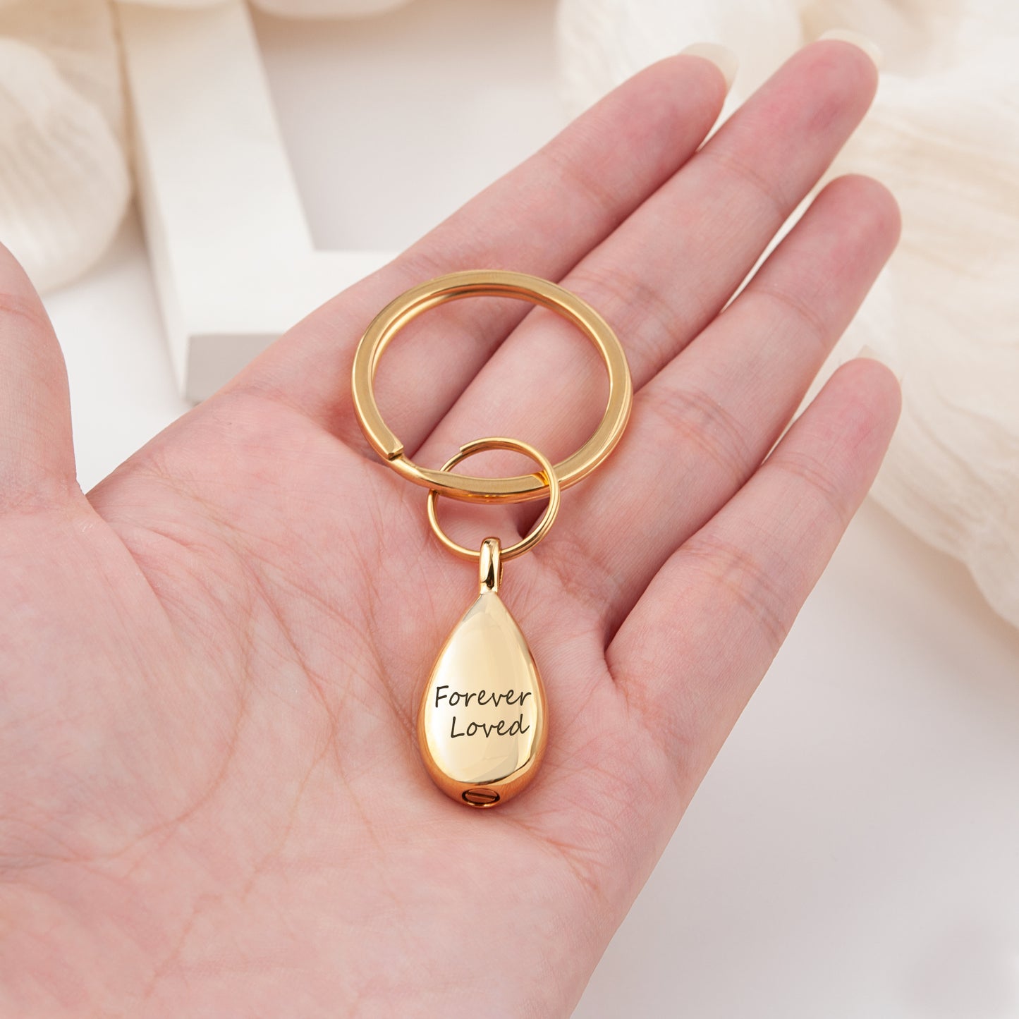 Pet Portrait Teardrop Memorial Key Chain